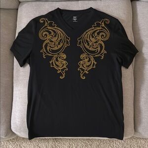 INC International Concepts Black and Gold Short Sleeve Tee